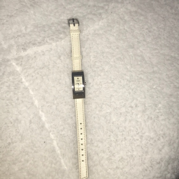 Eccilissi Sterling Sliver Watch - Picture 2 of 2